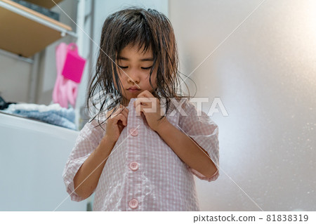 Children in pajamas Children in pajamas 81838319