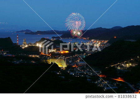 70th Tsukumi Port Festival Summer Fireworks Festival 70th Tsukumi Port Festival Summer Fireworks Festival 81838632