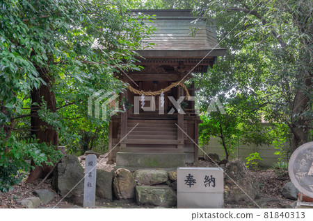 Kayazu Shrine 81840313