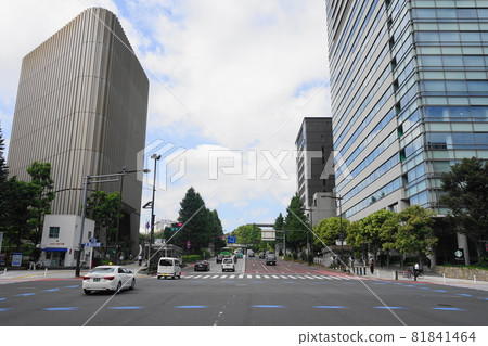 9 月 千代田 546 九段坂與九段下十字路口 81841464