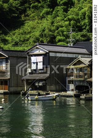 Ine Ine Funaya, Ine Town, Yoza District, Kyoto Prefecture 81841892