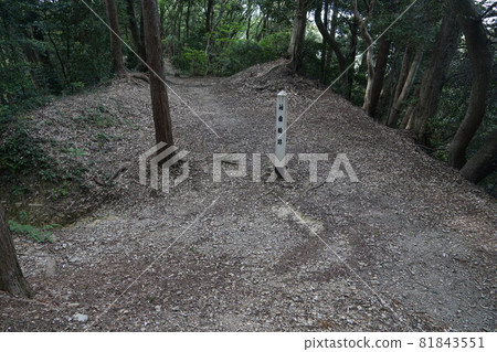 Kakegawa City, Shizuoka Prefecture, Takatenjin Castle Ruins, Sleeve Curved Wheel Ruins 81843551