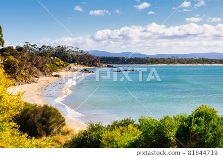 Jubilee Beach - Swansea Jubilee Beach - Swansea 81844719