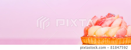 Peach tart peach cake [Autumn image of appetite] 81847592
