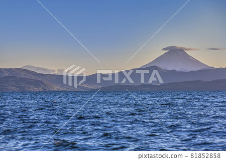 Vilyuchinsky and Mutnovsky volcano. View from Avacha Bay, Kamchatka Peninsula 81852858