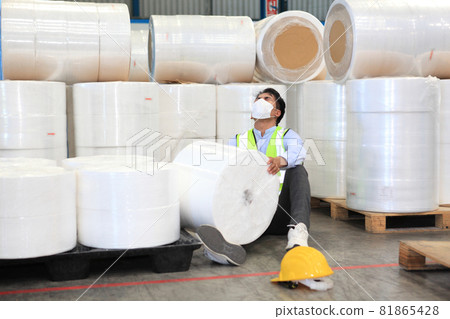 Dangerous accident in warehouse during work , worker accident factory , safety first for working 81865428