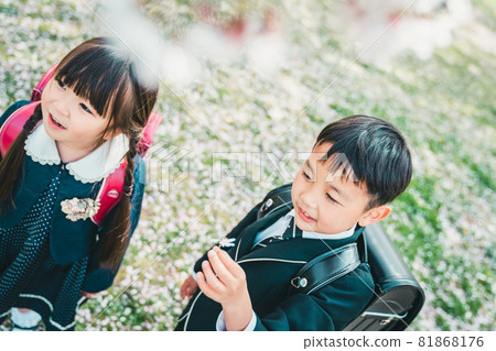 小學入口 81868176