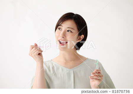 Dental Oral Care Toothpaste Toothbrush Dental Floss 81870736