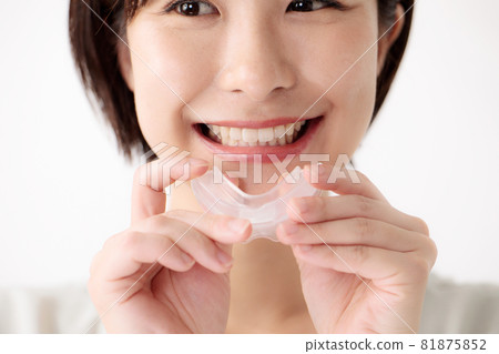 咬嘴牙科 81875852