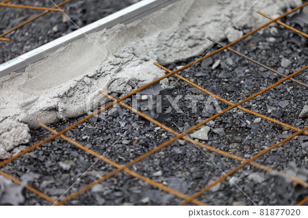 伸縮接頭和金屬絲網（電焊網） 81877020