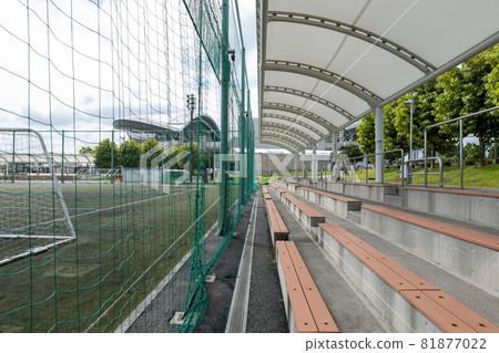 足球場和觀眾席 81877022