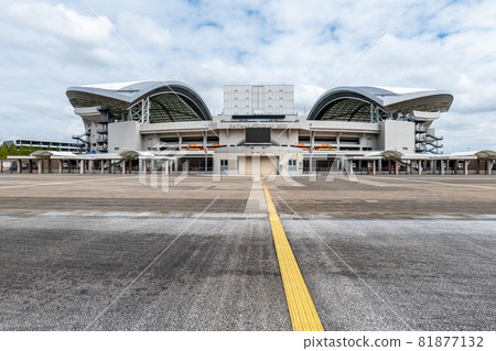 Scenery of the south gate of Saitama Stadium 81877132