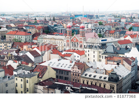 View of Pilsen, Czech Republic with the Great Synagogue. 81877368