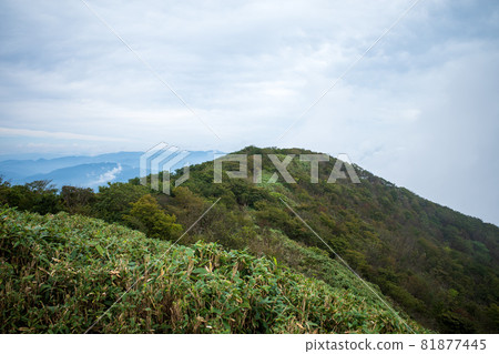 Beautiful scenery of Mt. Nagi in Nagi Town, Okayama Prefecture Beautiful scenery of Mt. Nagi in Nagi Town, Okayama Prefecture 81877445