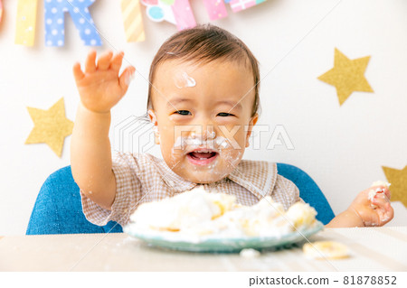寶寶的第一個生日蛋糕 81878852