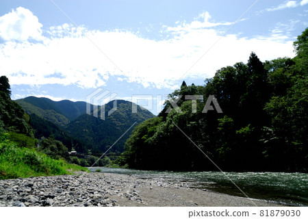 某天看到的江景 81879030