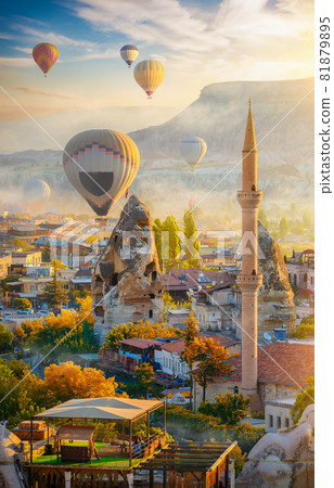 Mosque and air balloons 81879895