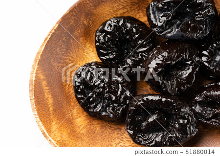 Dried plum Dried plum 81880014