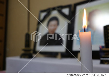 Candle flame, deceased and mortuary tablet Candle flame, deceased and mortuary tablet 81881874