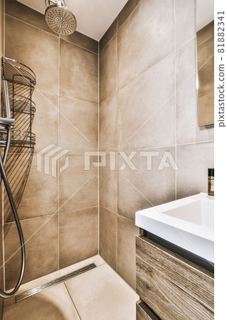 Interior design of beautiful and elegant bathroom 81882341