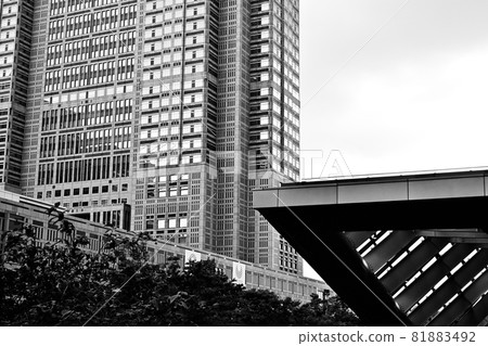 東京新宿副中心單色冠狀病毒對策黑暗世界新宿摩天大樓 東京新宿副中心單色冠狀病毒對策黑暗世界新宿摩天大樓 81883492