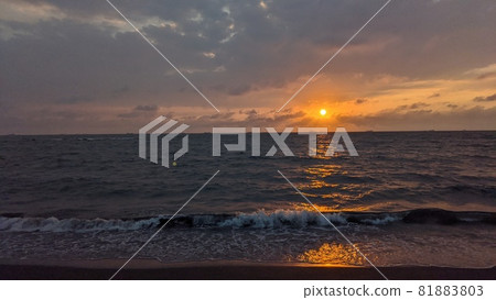 Colorful dusk Colorful dusk 81883803