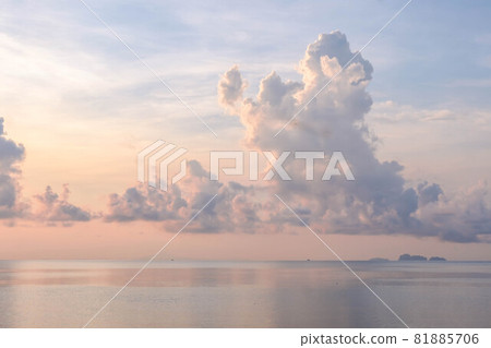 Colorful of skyscape and beautiful cloud 81885706