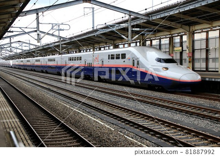 “再見”2層巨型......連接東京和新潟【E4系列最大新幹線】 “再見”2層巨型......連接東京和新潟【E4系列最大新幹線】 81887992