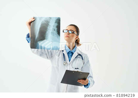 radiologist in white coat x-ray diagnostics health problems laboratory 81894219