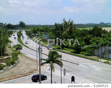 View from the observation floor of the roadside station 81894523