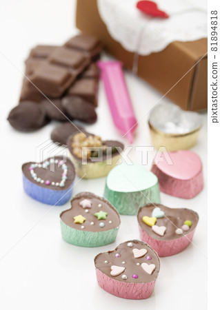 Handmade valentine chocolate 81894818