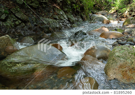 Ashiomachi, Nikko City, Tochigi Prefecture Rocky river flow (September) Uchinokago River 81895260