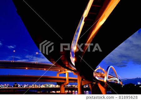 Arakawa，五色櫻花Ohashi和Ekita交界處的日落美景 81895628