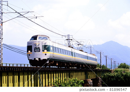 1998年系列381 L-tokkyu八雲穿越鐵橋 81896547