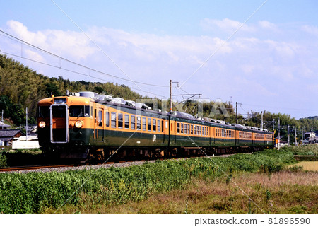 1998 6 cars of 167 series Tenri Rin going on the Nara line 1998 6 cars of 167 series Tenri Rin going on the Nara line 81896590