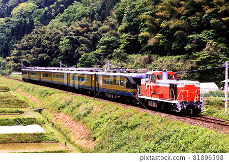 1998 DE101106 Ozashiki Train Roman on the Obama Line 1998 DE101106 Ozashiki Train Roman on the Obama Line 81896598