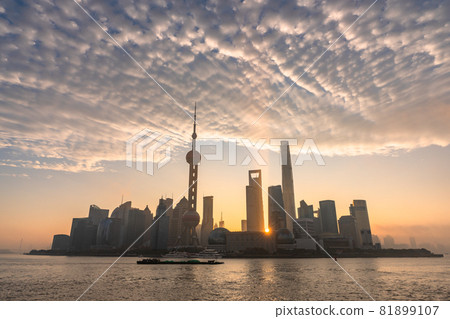 《上海》上海曙光·浦東新區摩天大樓 81899107