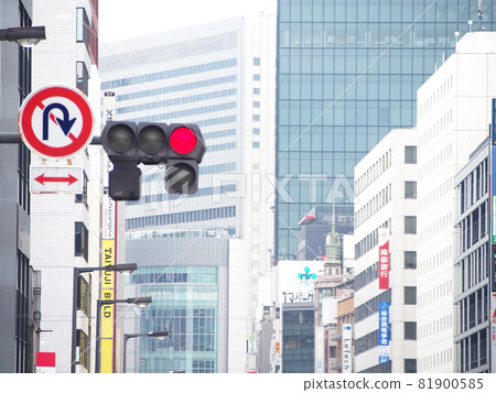 城市建築和高速公路 81900585