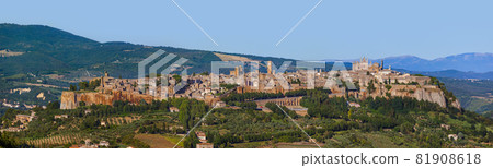 Orvieto medieval town in Italy 81908618