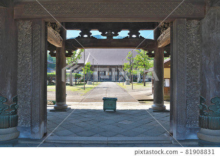 [Zuisenji Temple] Inami, Nanto City, Toyama Prefecture 81908831