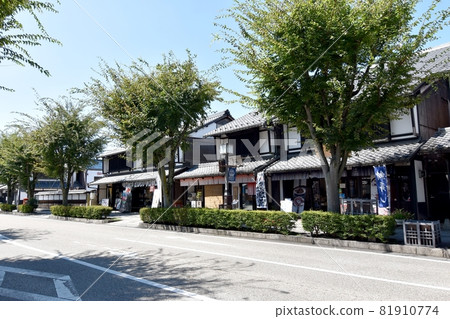 Hikone City Yumekyobashi Castle Road Hikone City Yumekyobashi Castle Road 81910774