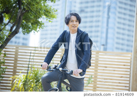 自行車男 81914609