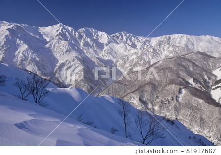Hakuba peaks seen from Hakuba Happoone Hakuba peaks seen from Hakuba Happoone 81917687