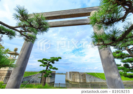 桑名市七里之羽鳥居(桑名七里之羽公園) 桑名市七里之羽鳥居(桑名七里之羽公園) 81919255