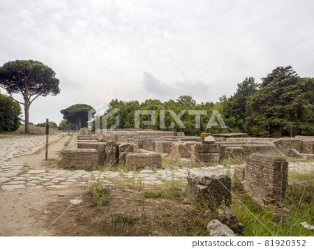 old ancient ostia archeological ruins old ancient ostia archeological ruins 81920352