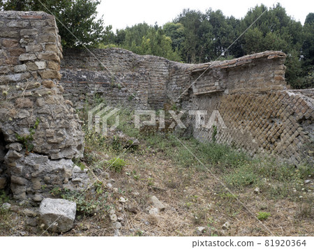 old ancient ostia archeological ruins old ancient ostia archeological ruins 81920364