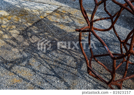 Abandoned work of art Abandoned work of art 81923157