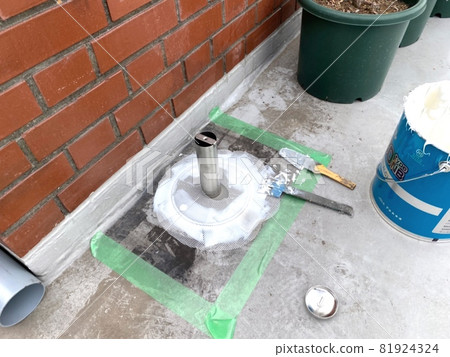 使用聚氨酯密封劑進行脫缸修復 81924324