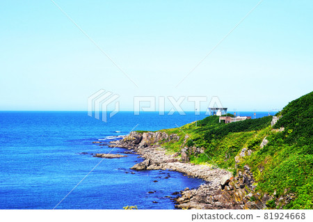 Summer sunrise cape, Omu-cho, Hokkaido Summer sunrise cape, Omu-cho, Hokkaido 81924668