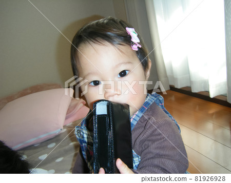 9個月大的寶寶 81926928